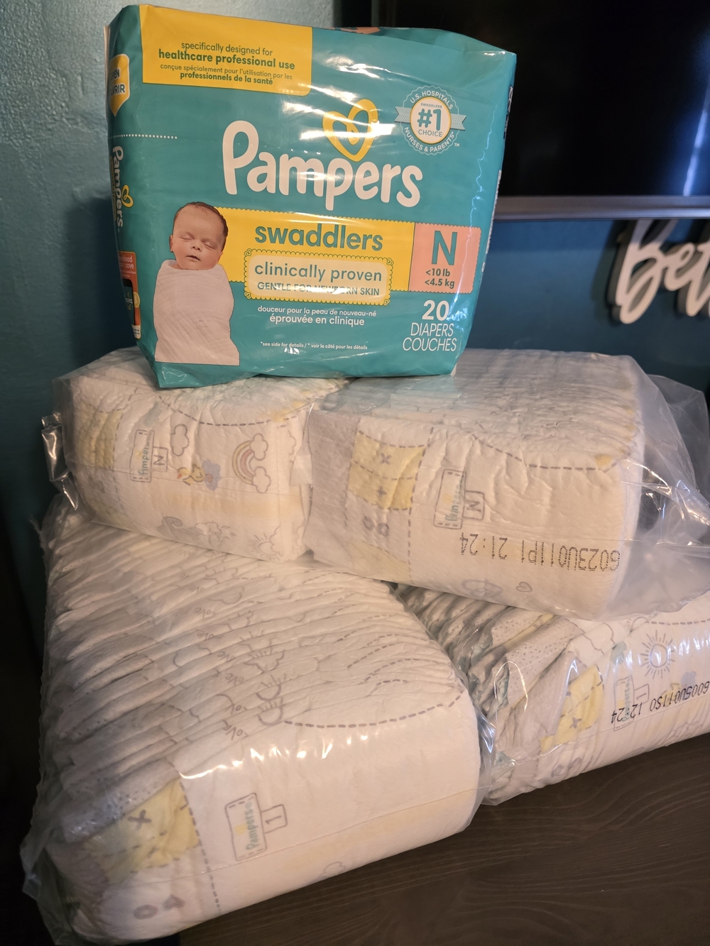 Pampers Newborn & Size 1 Diapers